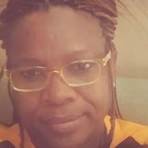 Meet your Posher, Gina